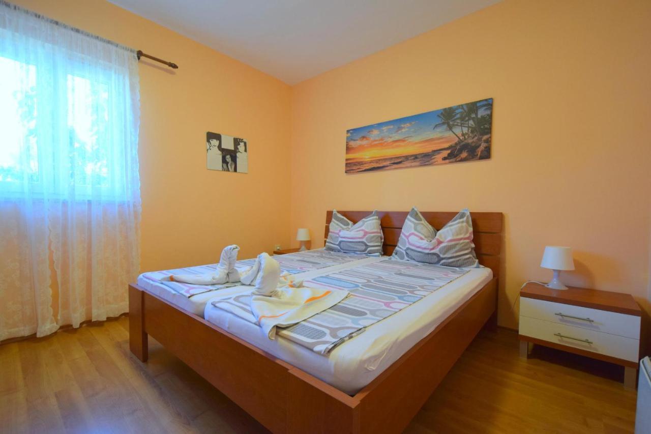 Apartment Pampas Omišalj Dış mekan fotoğraf